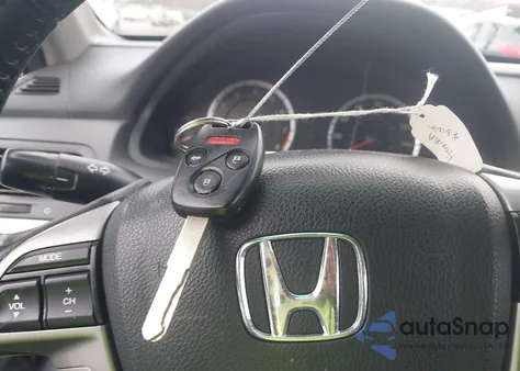 2010 Honda Accord 2.4 Ex-L from USA, damaged, VIN 1HGCP2F88AA000102